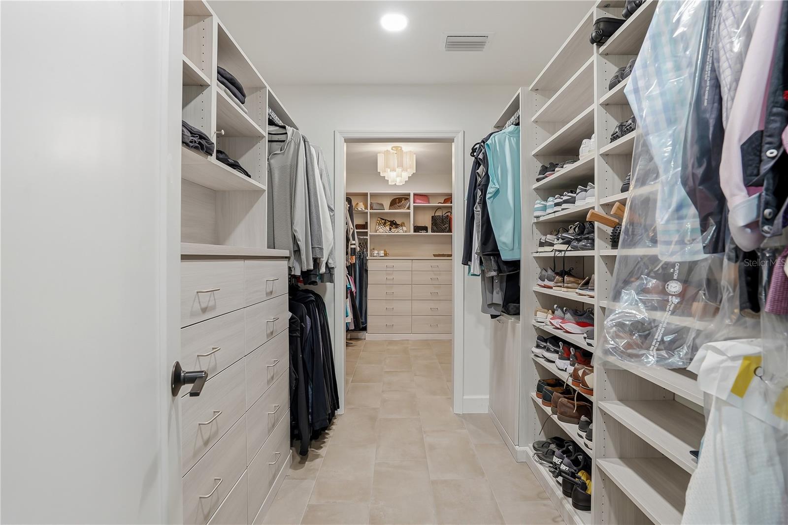BROADWATER - Residential