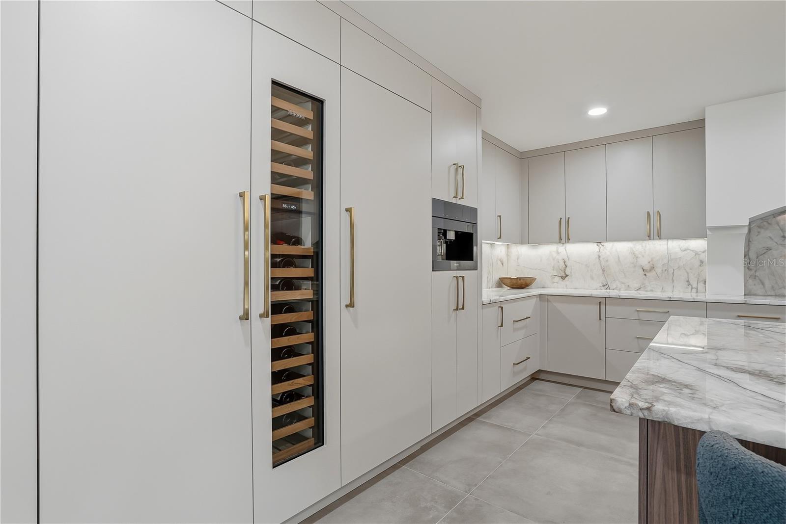 BROADWATER - Residential