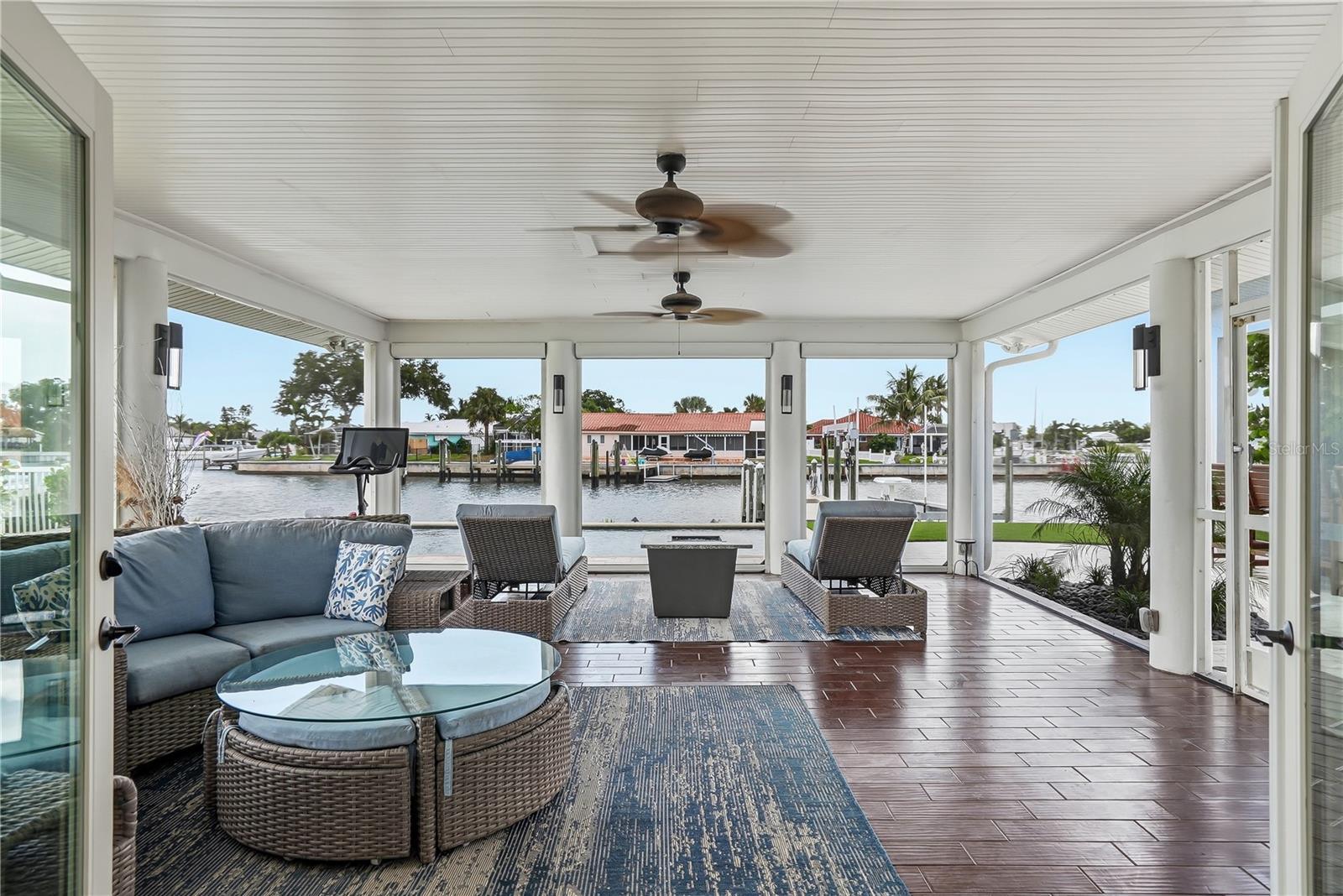 BROADWATER - Residential