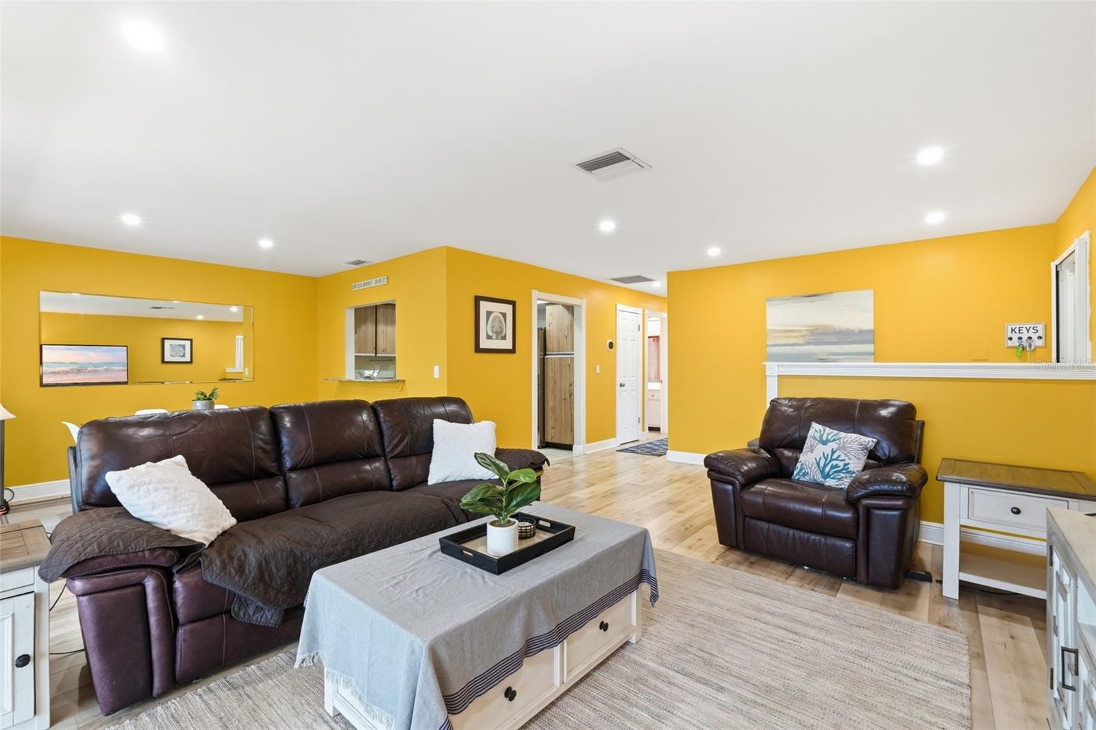 LE GRAND MARQUIS CONDO - Residential