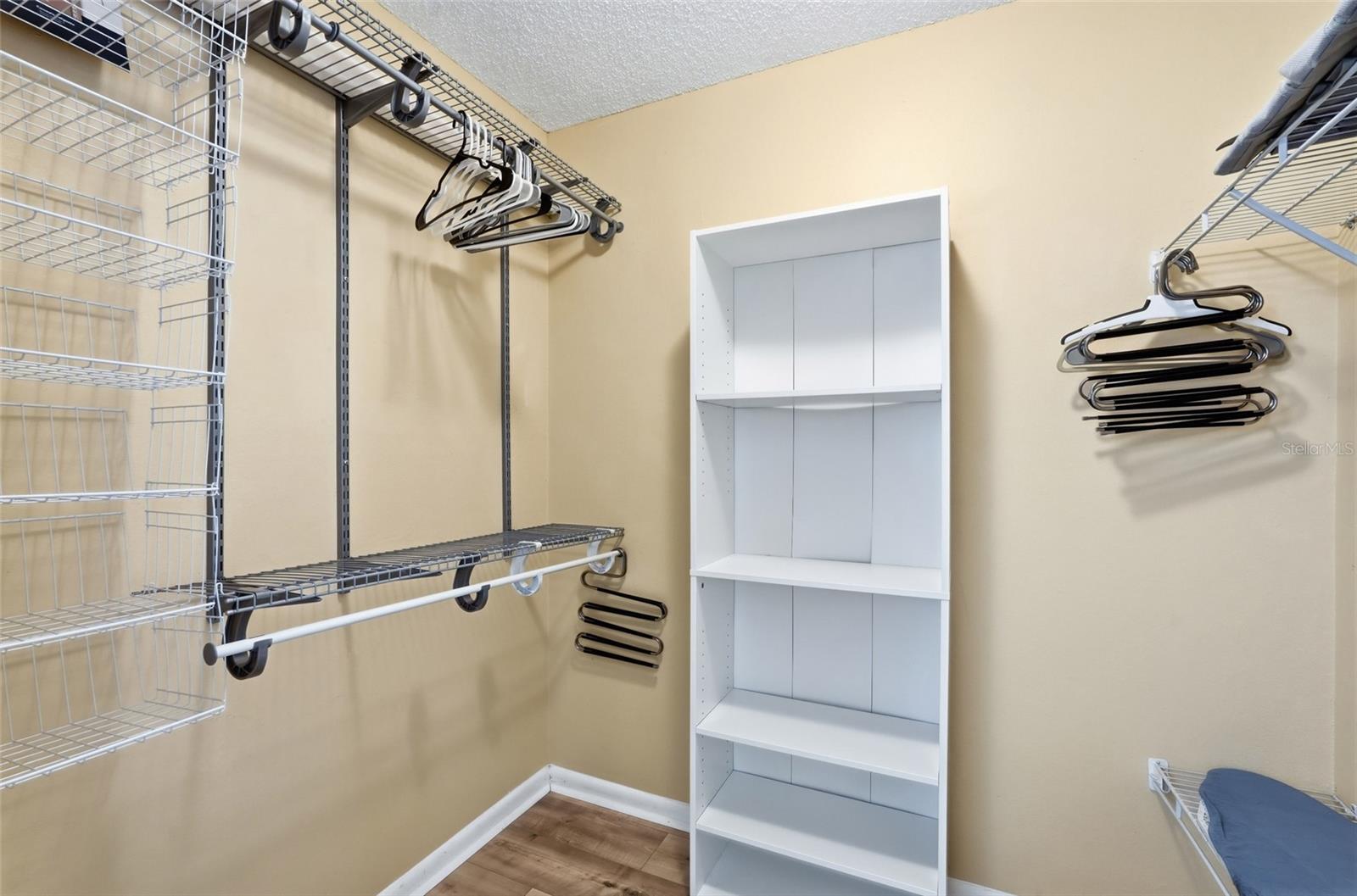 LE GRAND MARQUIS CONDO - Residential