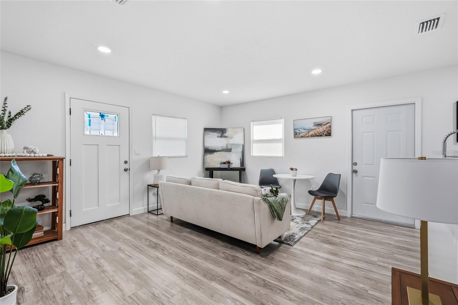 SULPHUR SPGS ADD - Residential