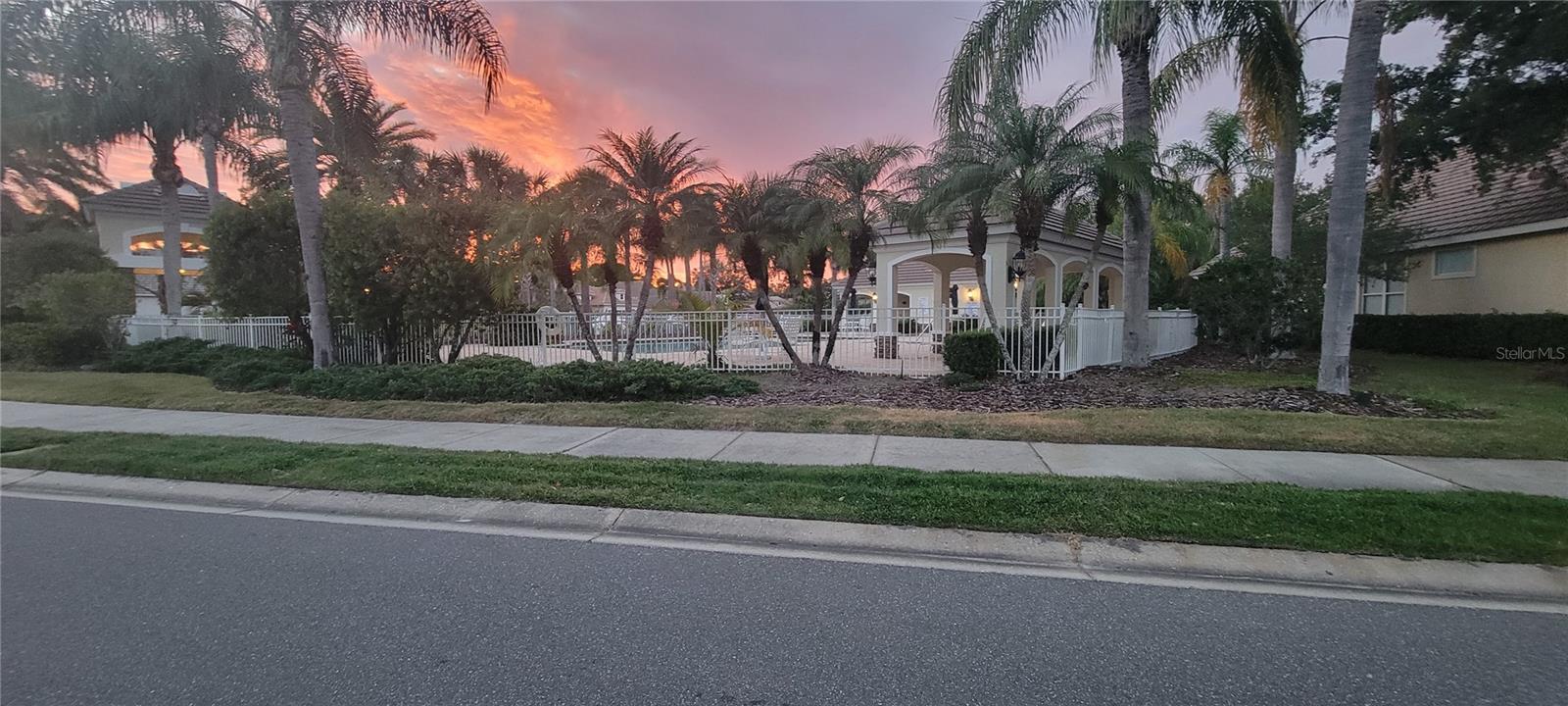 LAKEWOOD RANCH COUNTRY CLUB VILLAGE Q - Residential