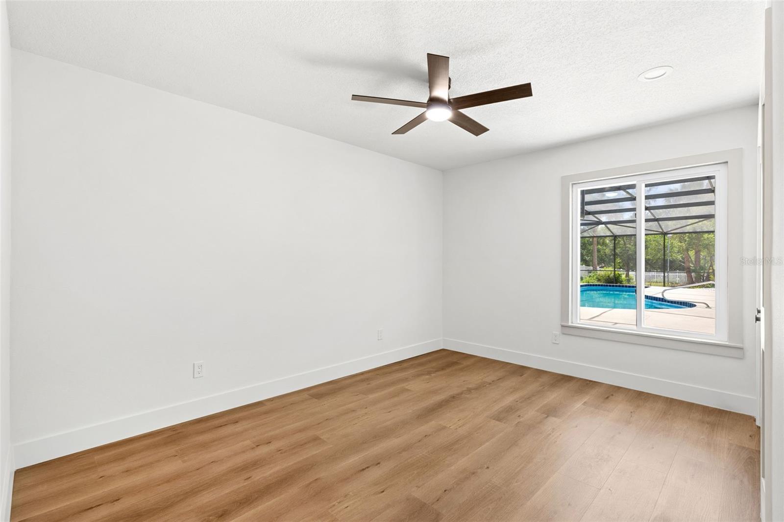 MANDARIN SEC 7 - Residential