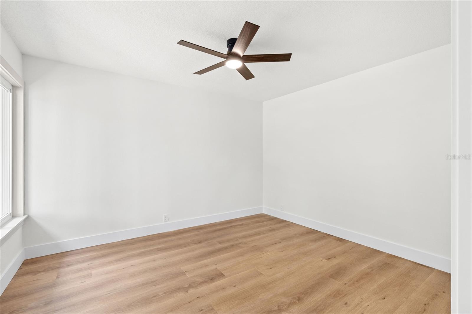 MANDARIN SEC 7 - Residential