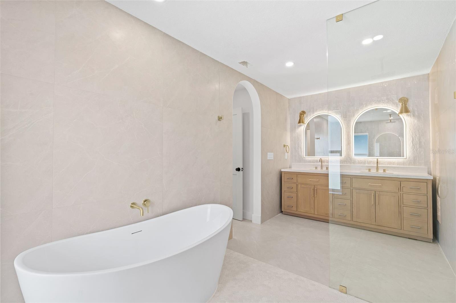 MANDARIN SEC 7 - Residential