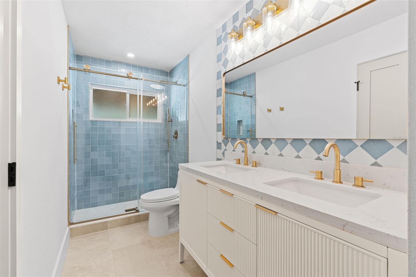 MANDARIN SEC 7 - Residential