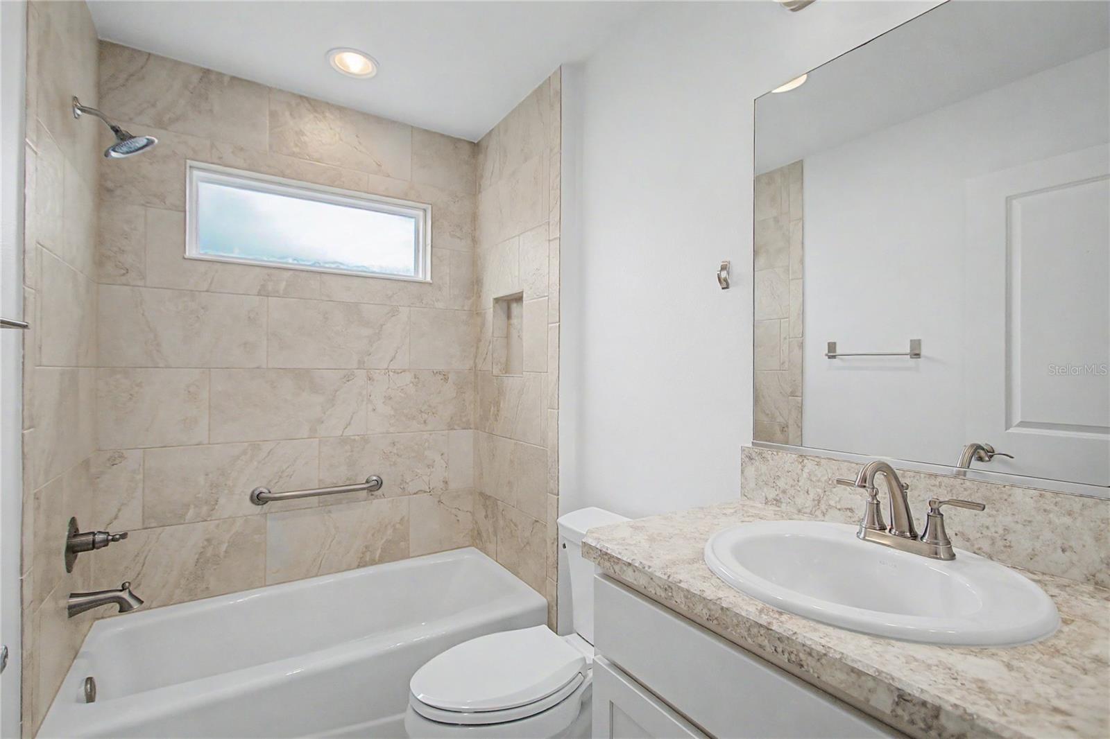OXFORD OAKS PH 2 - Residential