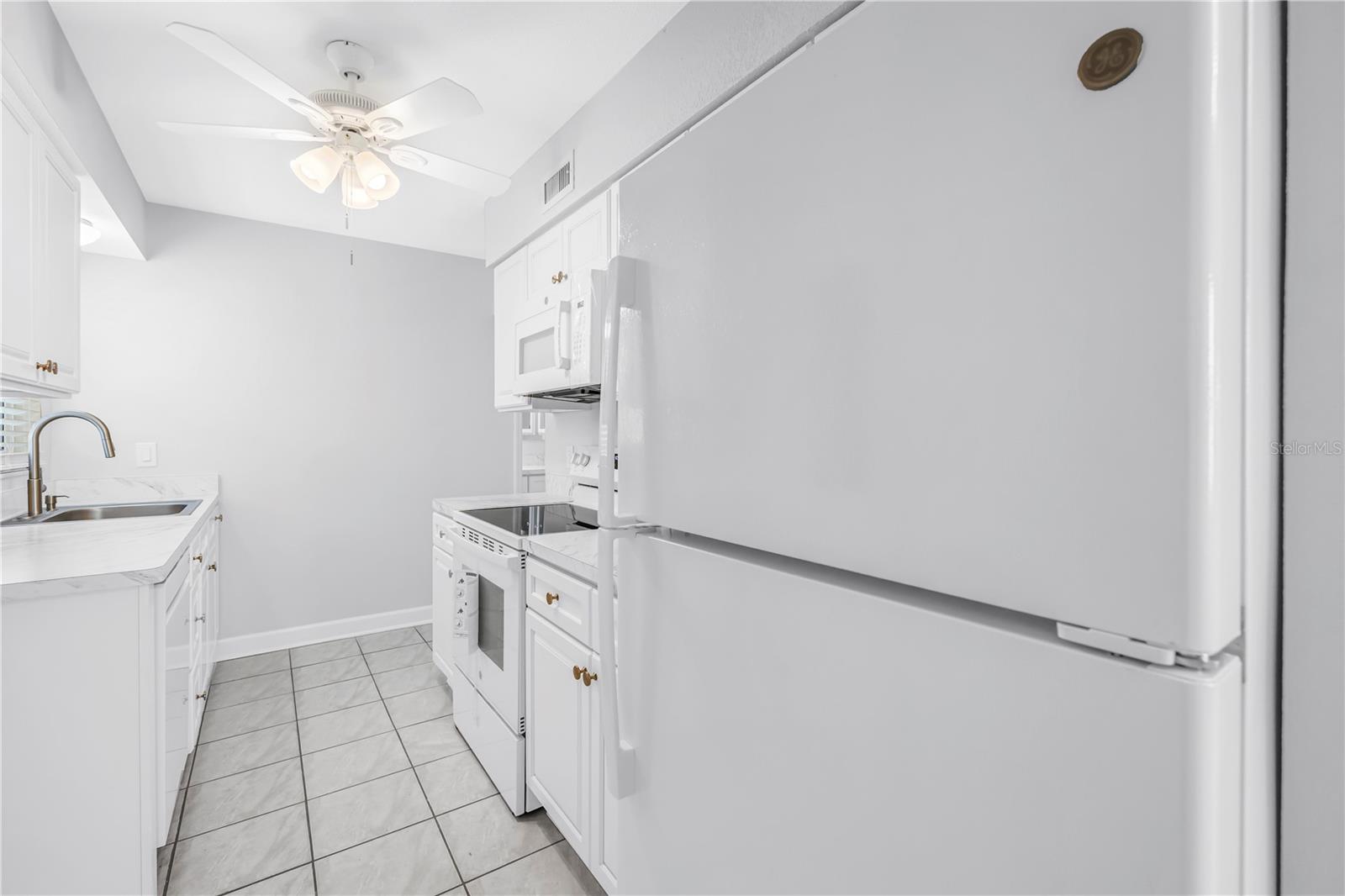 LES CHATEAUX CONDO - Residential