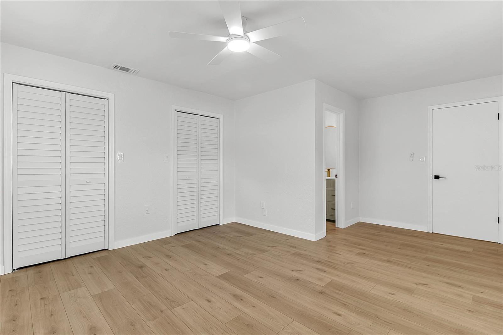RICHMOND HEIGHTS - Residential