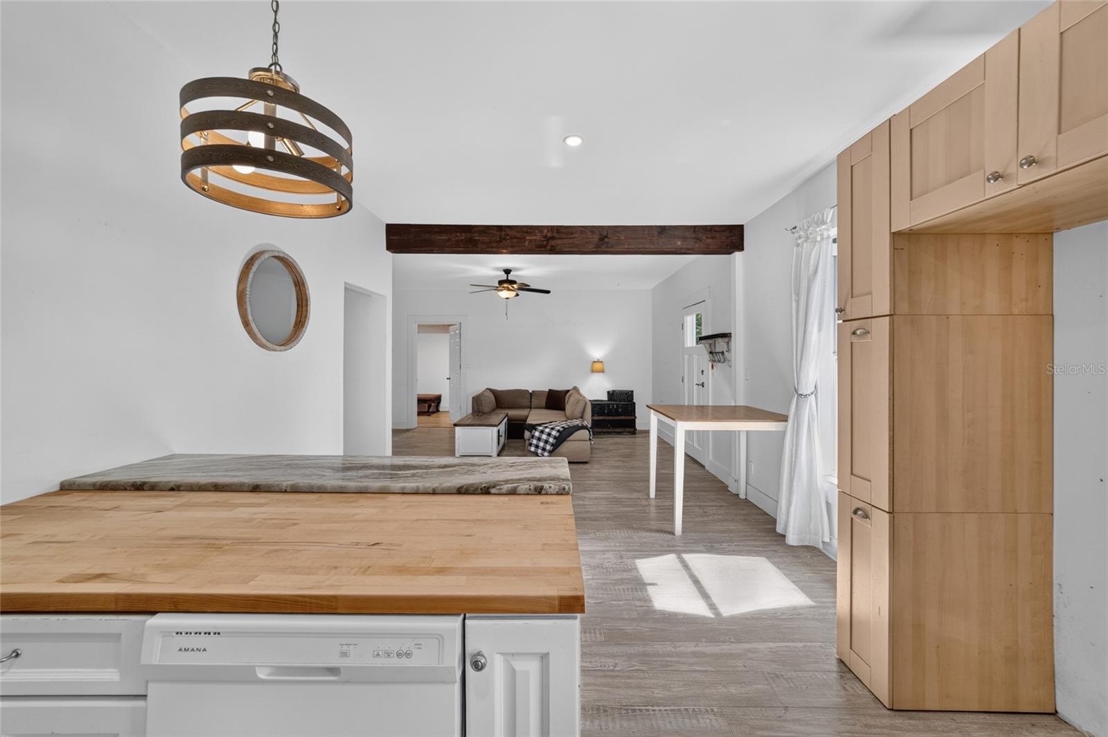 FRST HILLS - Residential