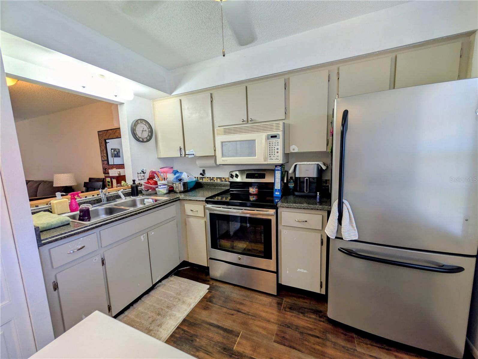 LAKES VILLAS CONDO II - Residential