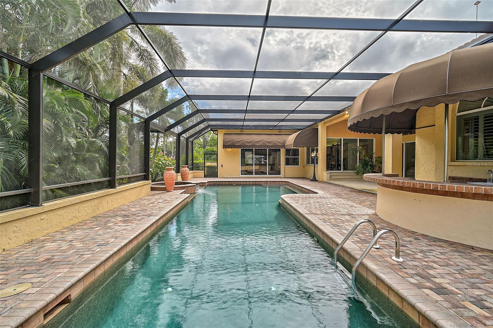 OAKS 2 PHASE 2 - Residential