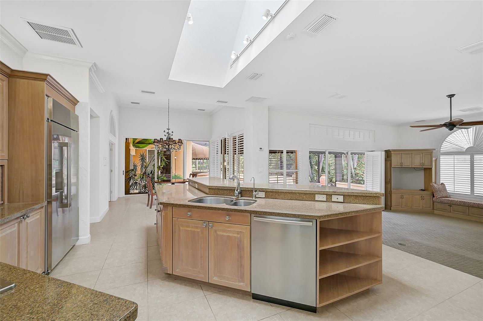 OAKS 2 PHASE 2 - Residential