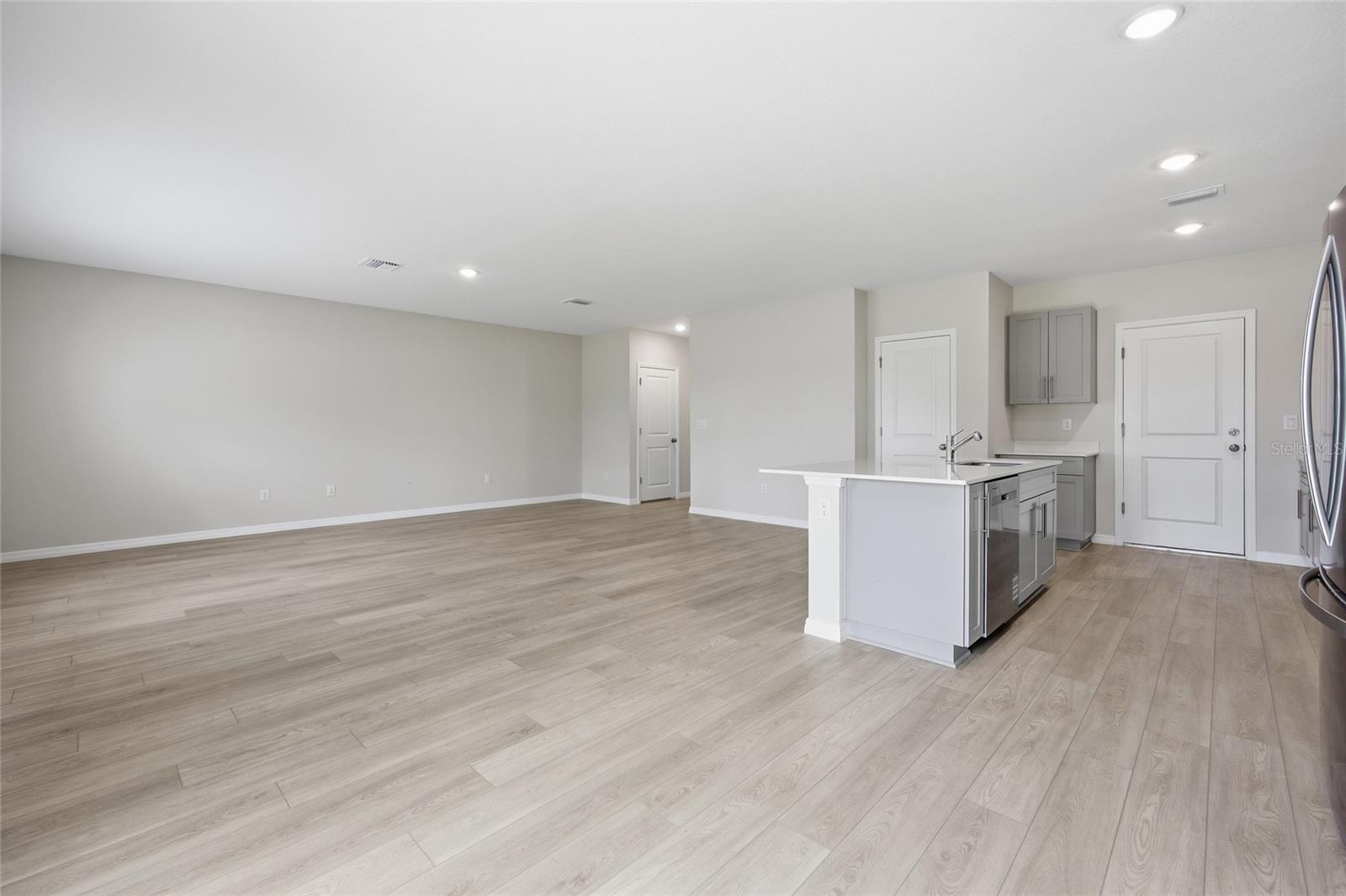 TWO RIVERS - Residential