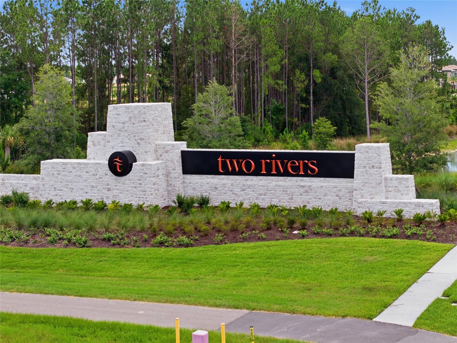 TWO RIVERS - Residential