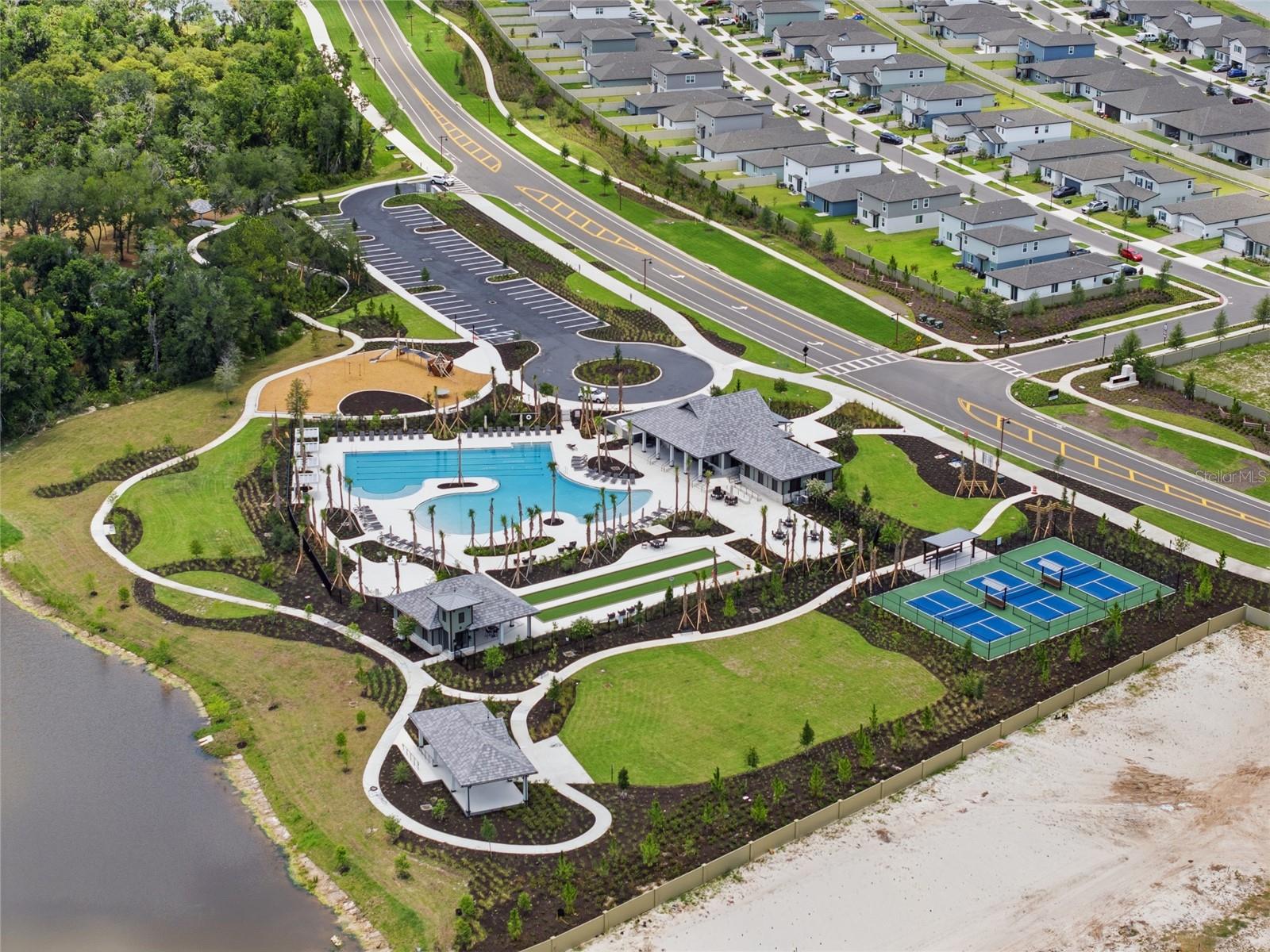 TWO RIVERS - Residential