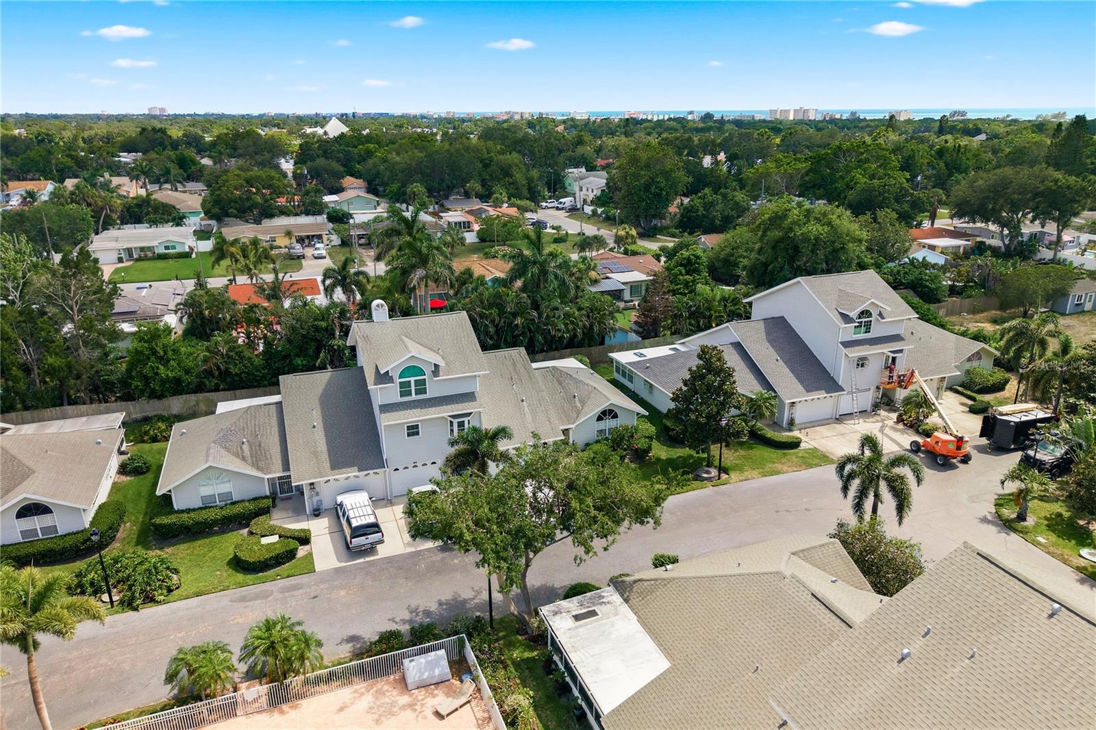 CARIBBEAN COVE - Residential