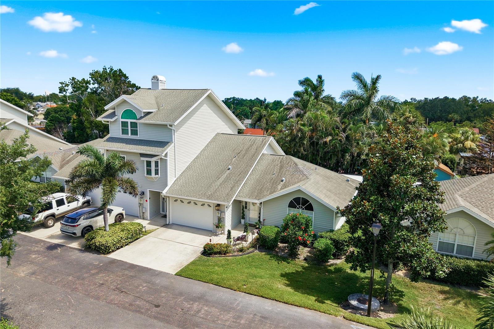 CARIBBEAN COVE - Residential