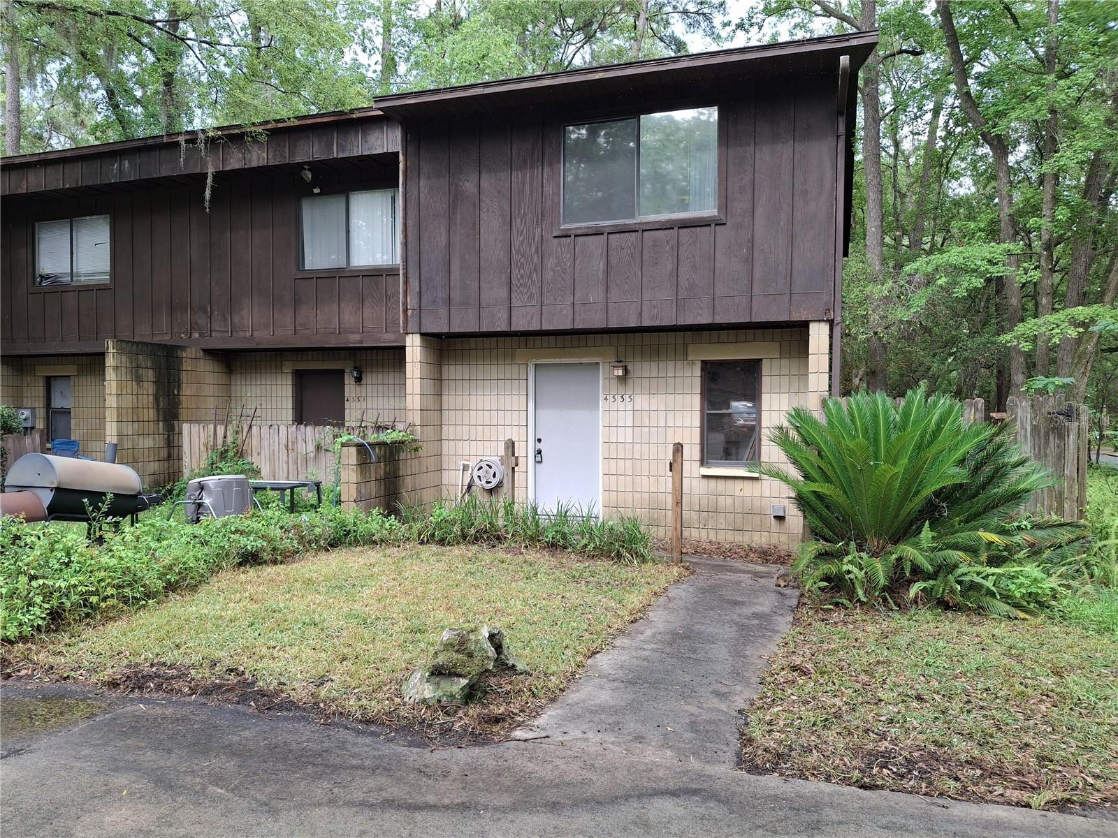 Investment opportunity in Green Leaf - this 2bed/2.5bath townhome sits on a hard to find corner lot with an oversized yard. This unit has a 2024 HVAC, but there is plenty of work that can be done to add value to this property. There are 2 bedrooms each with their own full bathroom upstairs, while there is a half bathroom for guests downstairs, as well as an indoor laundry room. No carpet, the downstairs is tile and upstairs has laminate flooring. Exterior features include driveway parking, screened-in back patio, and garden storage closet. This townhome will be sold as-is, and we are requesting cash offers at this time. Contact your agent for a showing today!