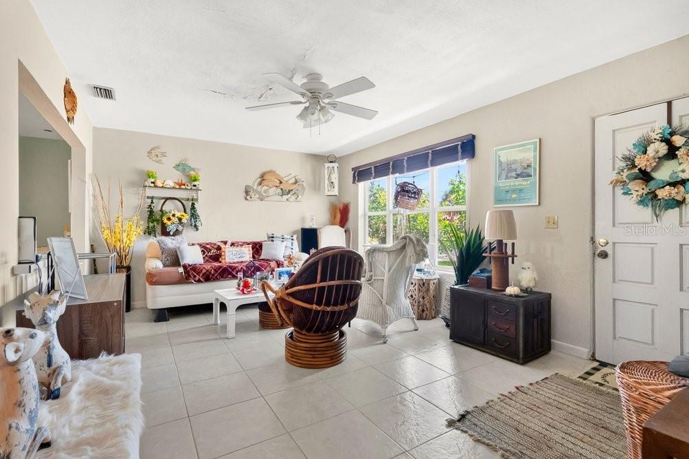 VENICE PARK - Residential