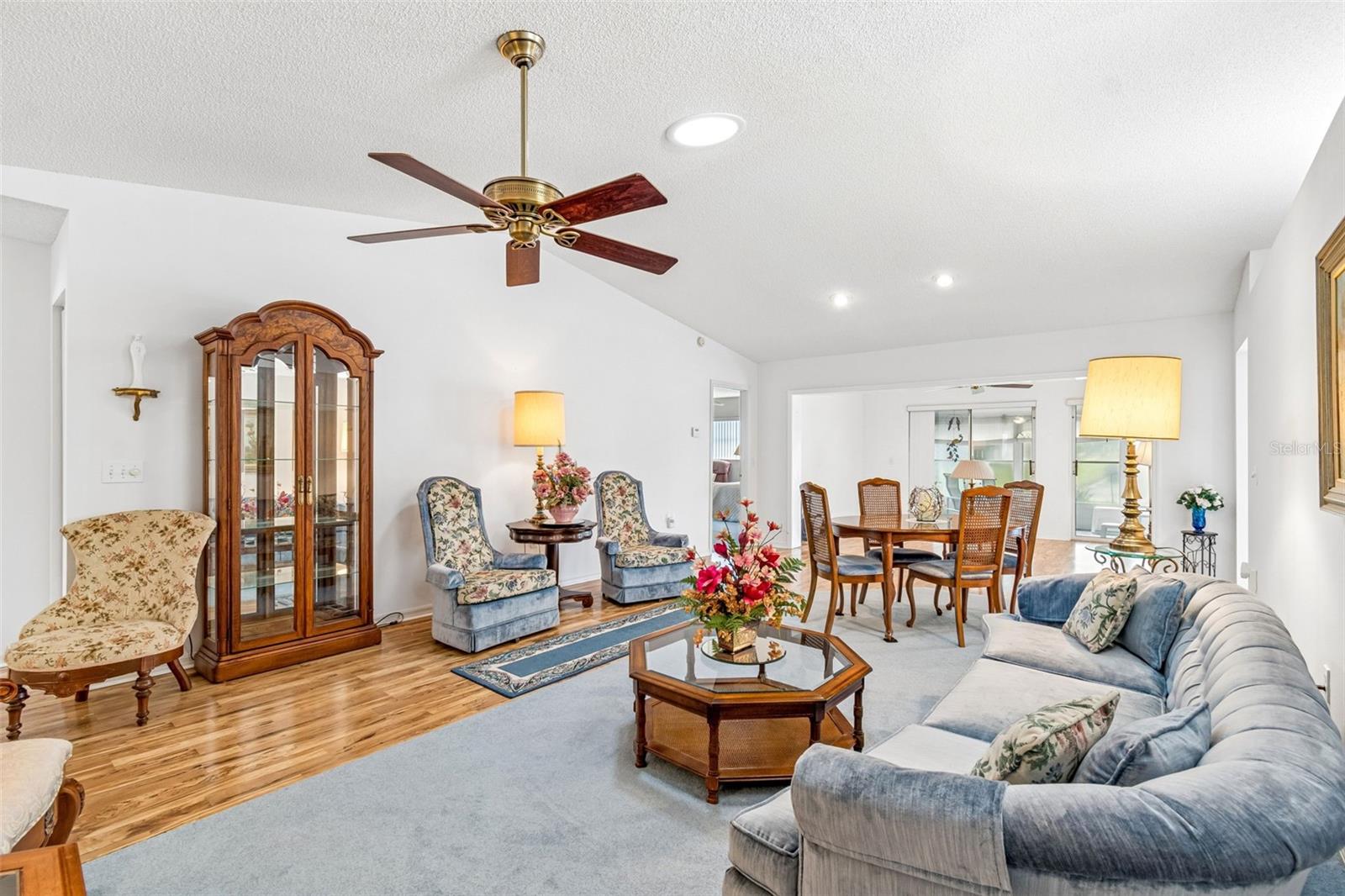 SILVER LAKES REP - Residential