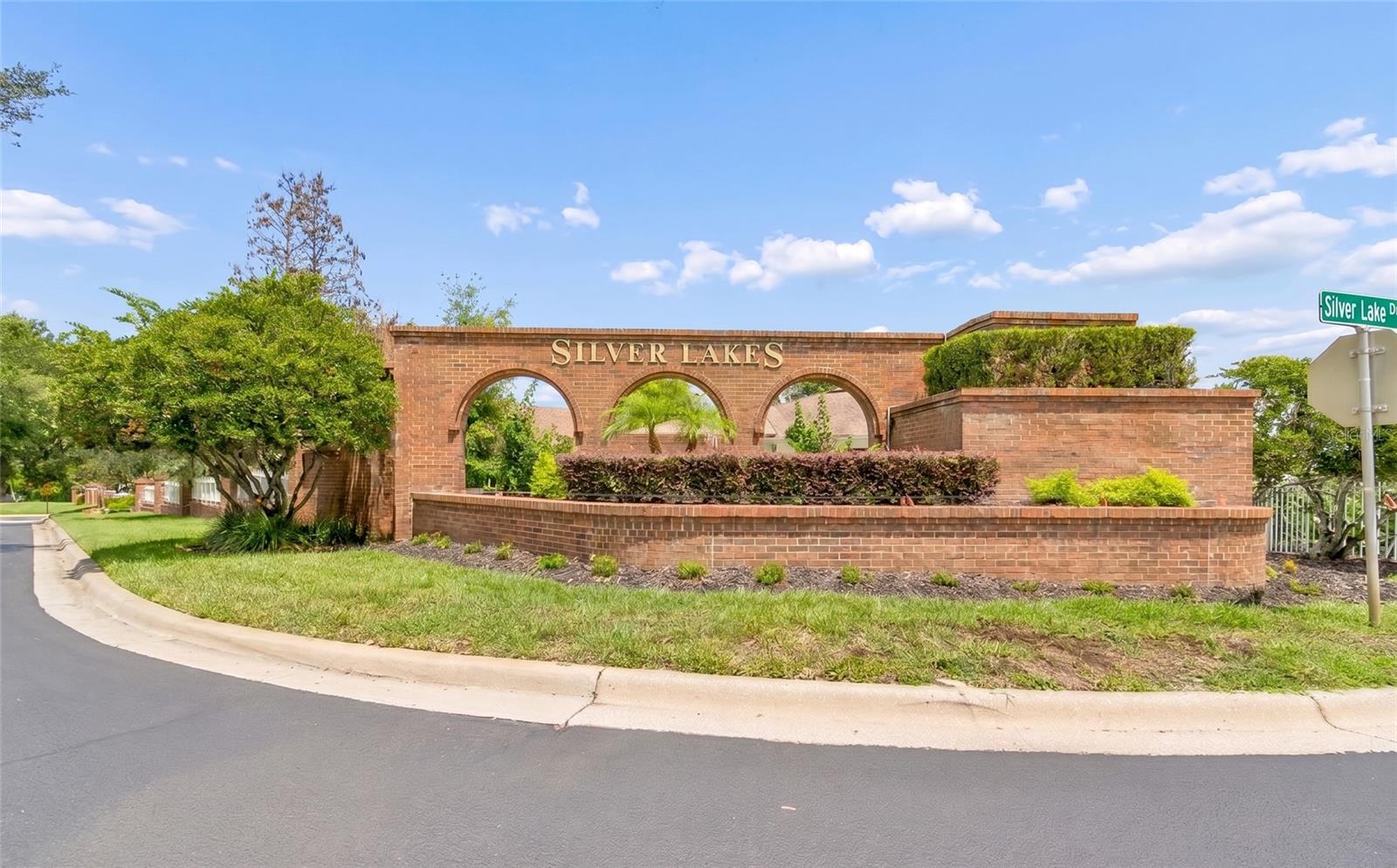 SILVER LAKES REP - Residential