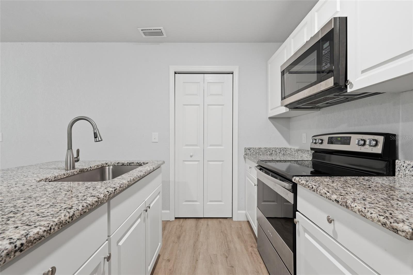 THIRD ADD TO BRONSON HEIGHTS SUB - Residential