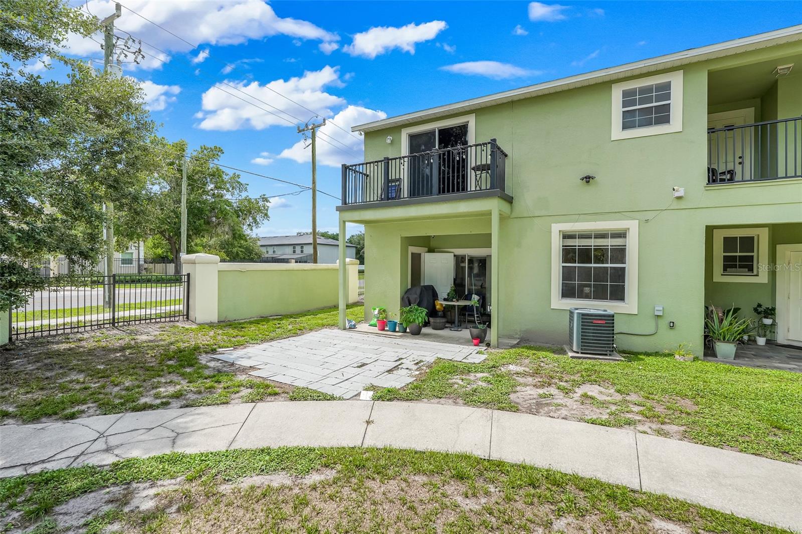 PARADISE COVE - Residential