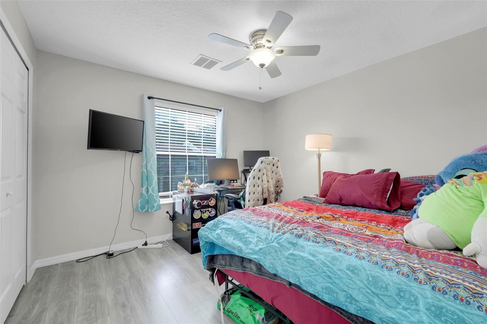PARADISE COVE - Residential