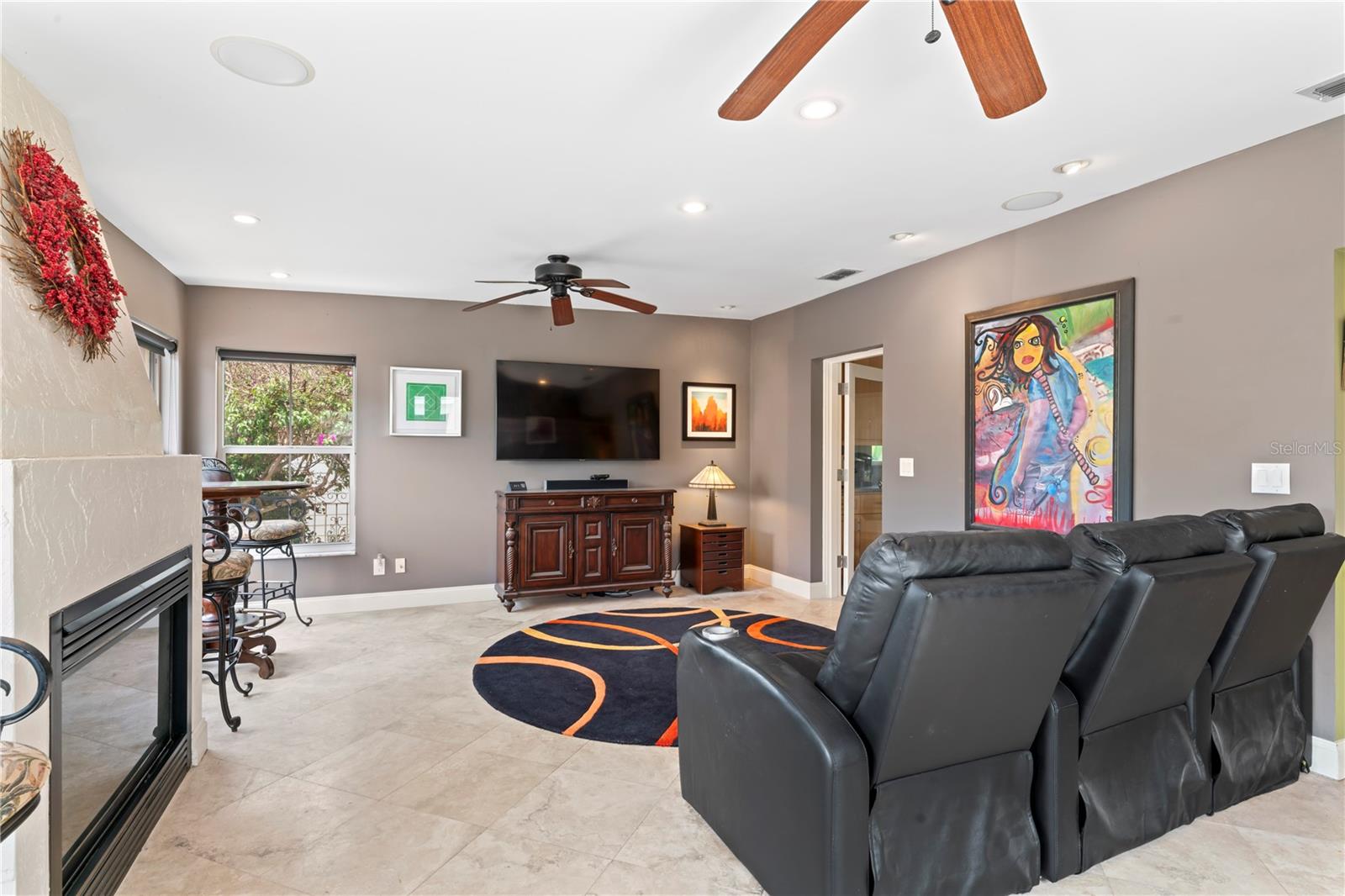 SUNSET PARK ISLES UNIT 5 - Residential
