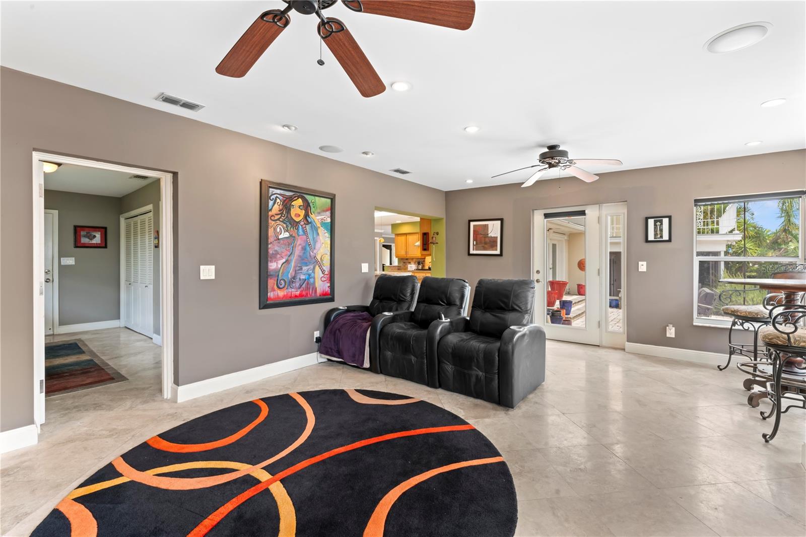 SUNSET PARK ISLES UNIT 5 - Residential