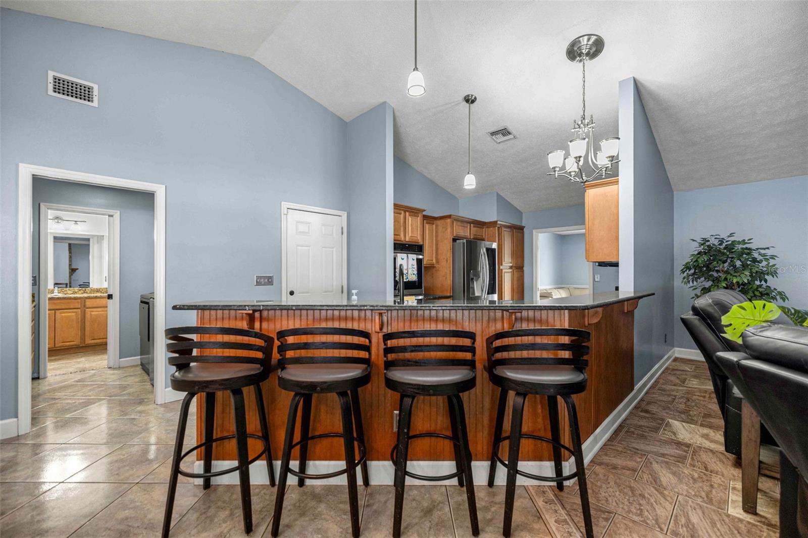 QUAIL HOLLOW - Residential