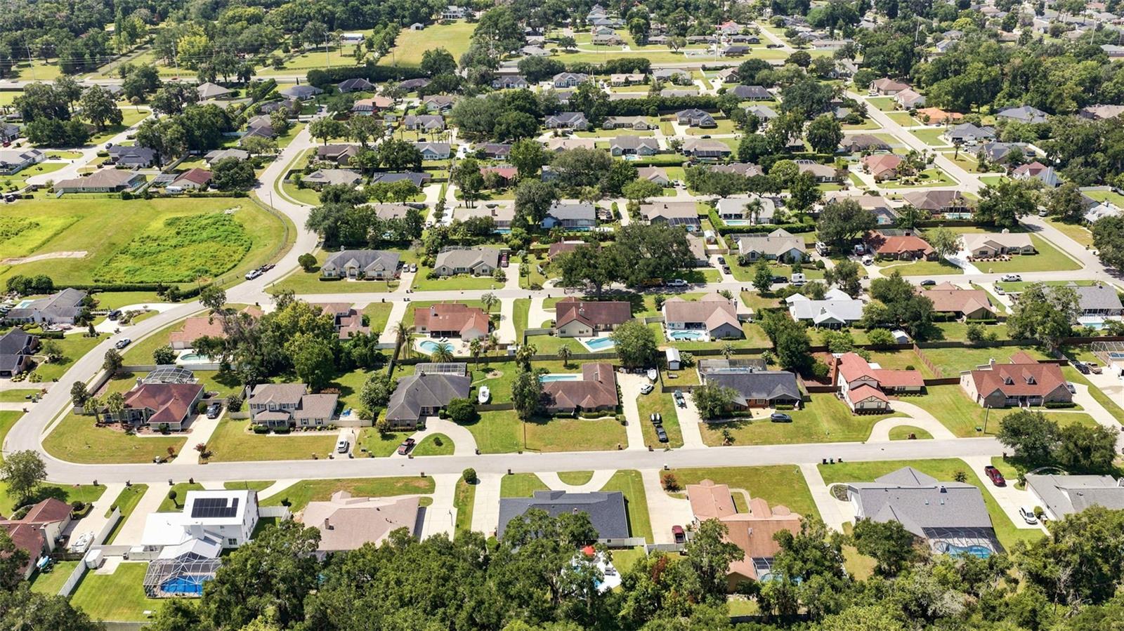 QUAIL HOLLOW - Residential