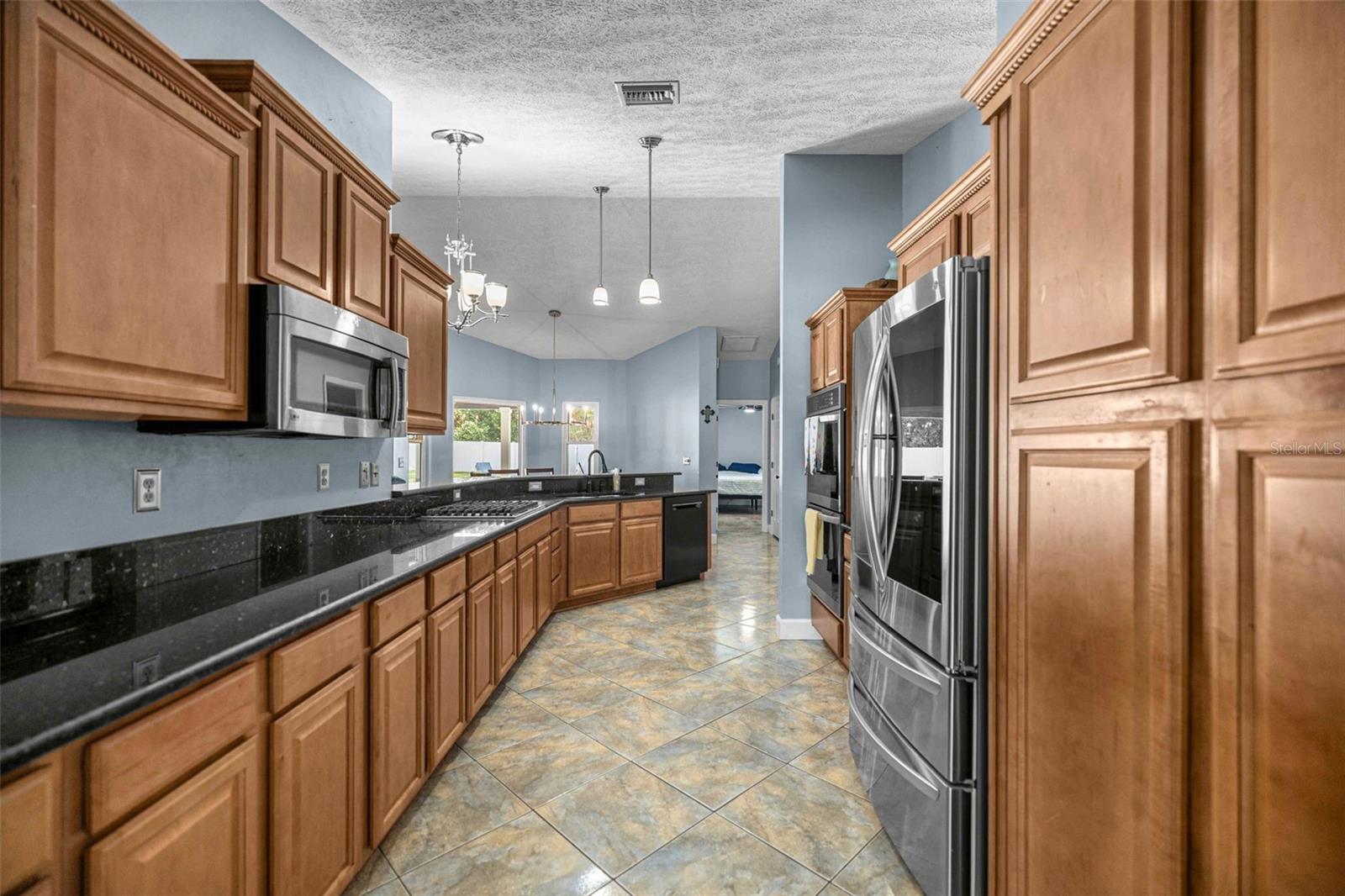 QUAIL HOLLOW - Residential