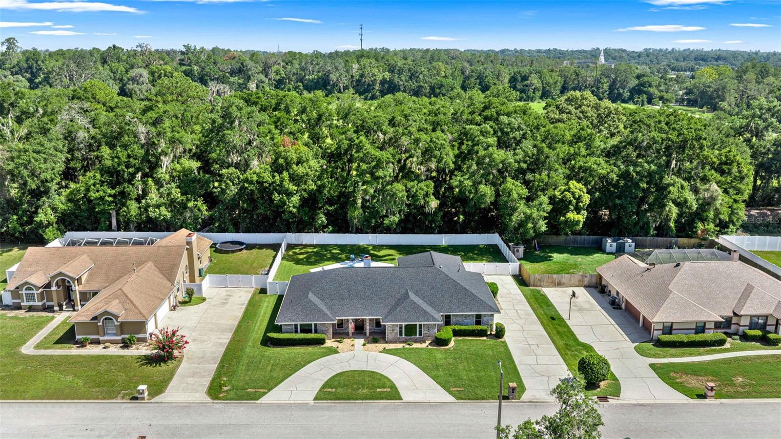 QUAIL HOLLOW - Residential