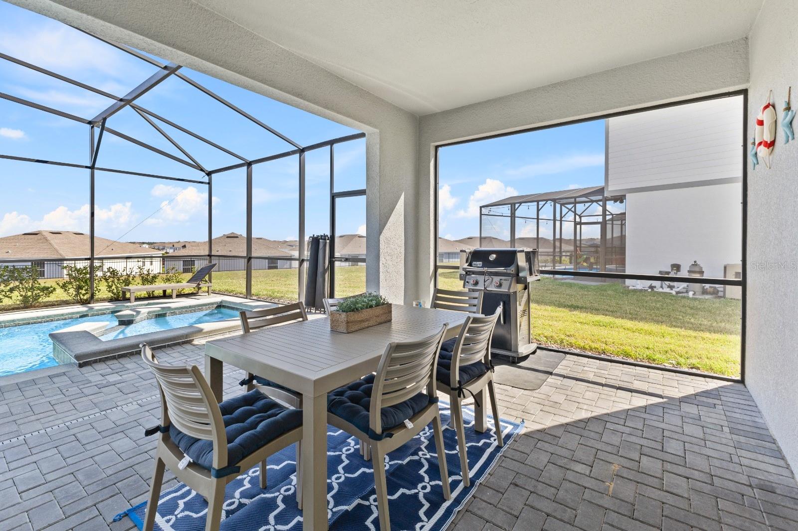 WINDSOR ISLAND RESIDENCE PH 2B - Residential