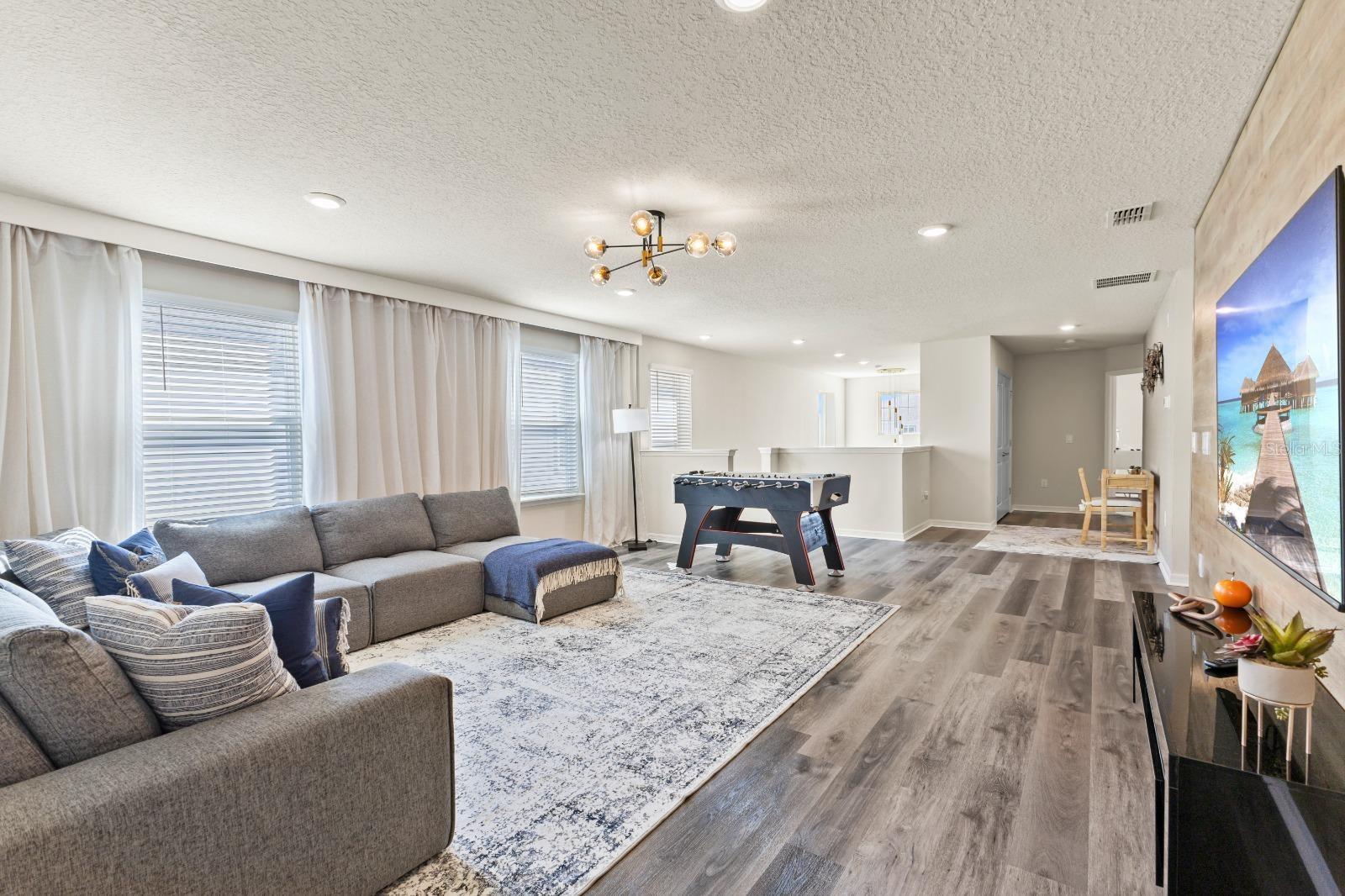 WINDSOR ISLAND RESIDENCE PH 2B - Residential