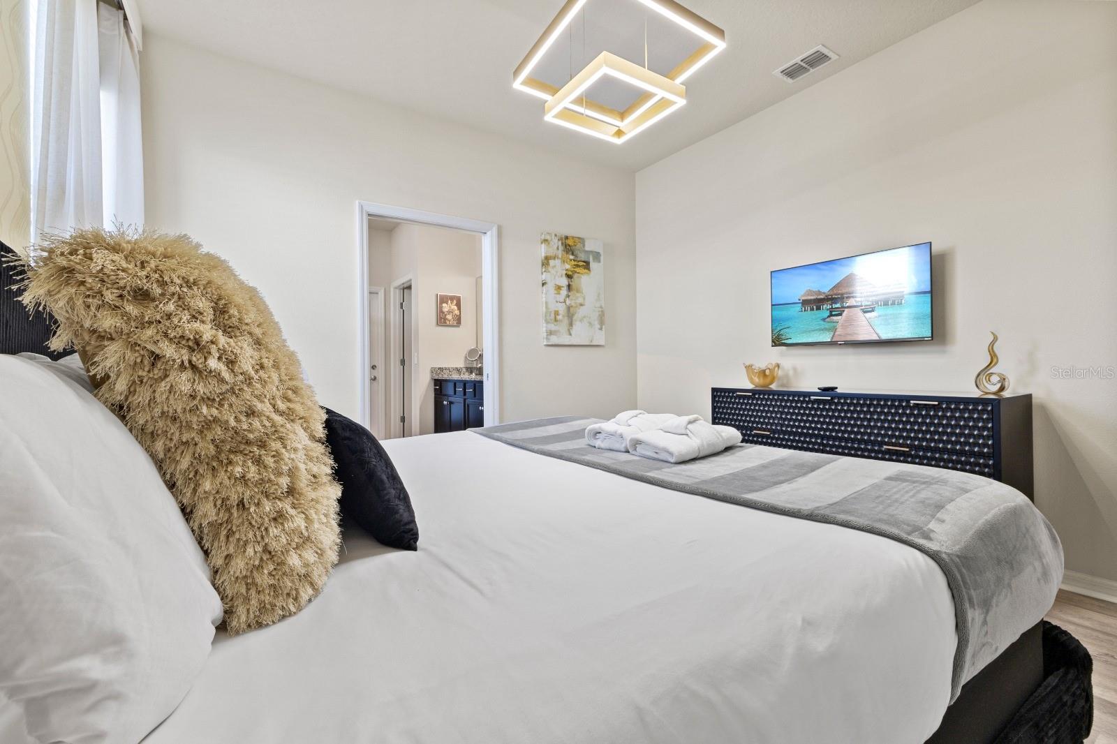 WINDSOR ISLAND RESIDENCE PH 2B - Residential