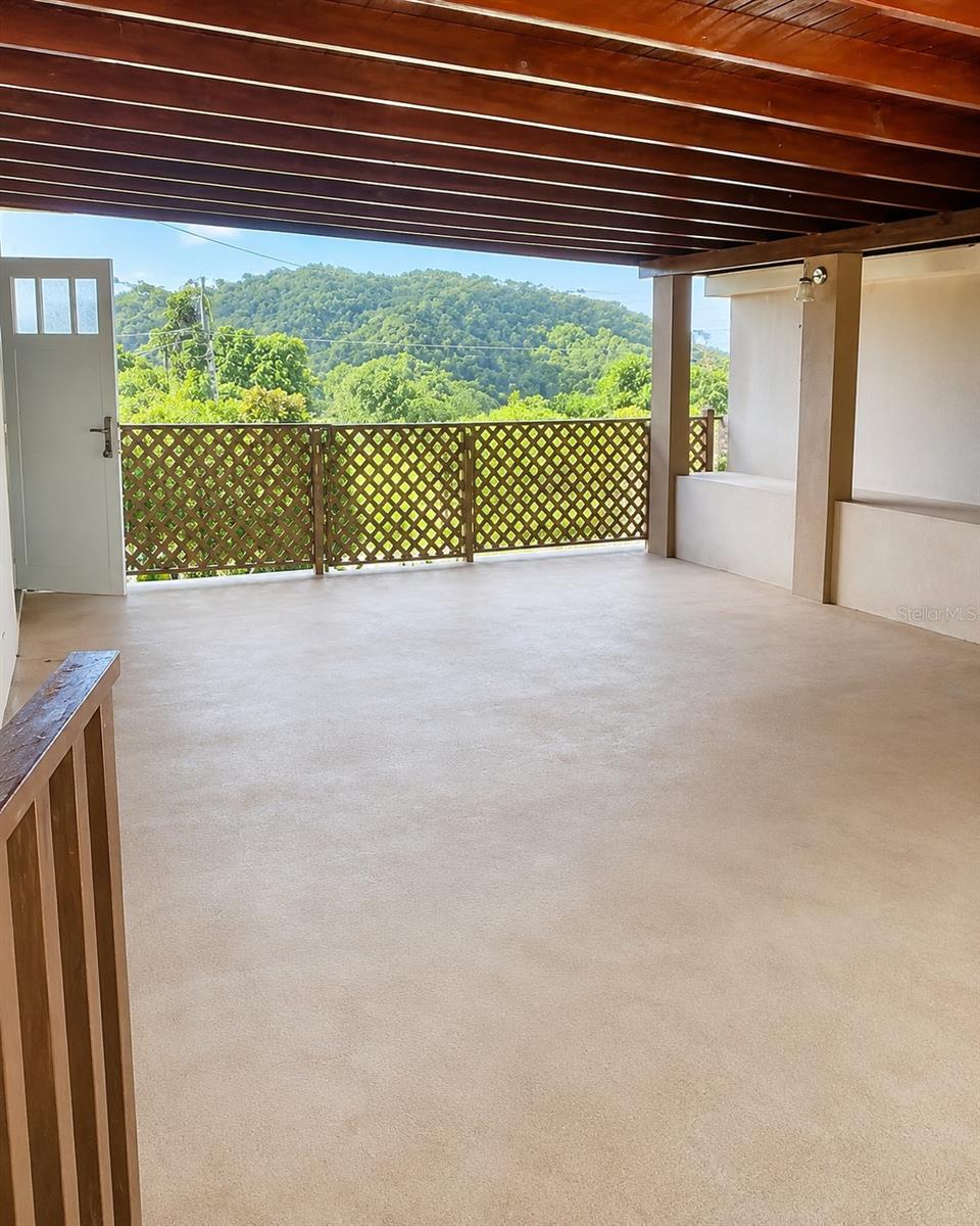 QUEBRADA GRANDE BRISAS DE LA MONTAÑA C-3 - Residential