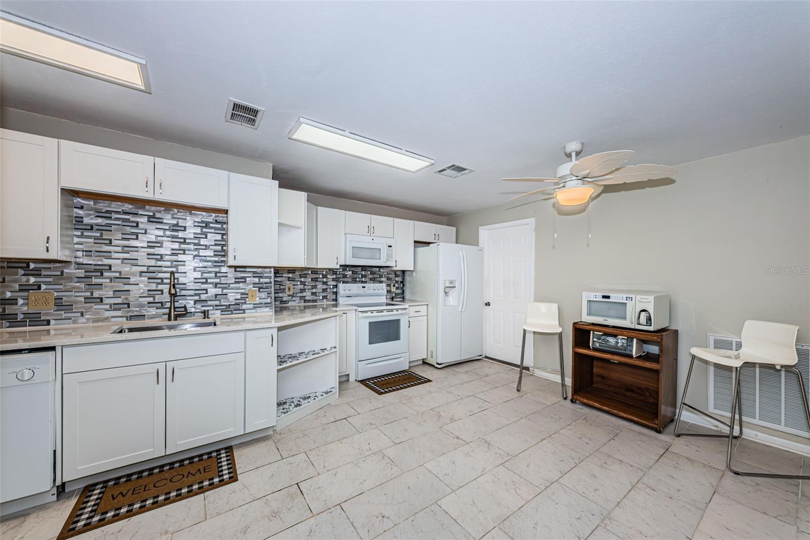 SOMERSET LAKES UNIT TWO - Residential