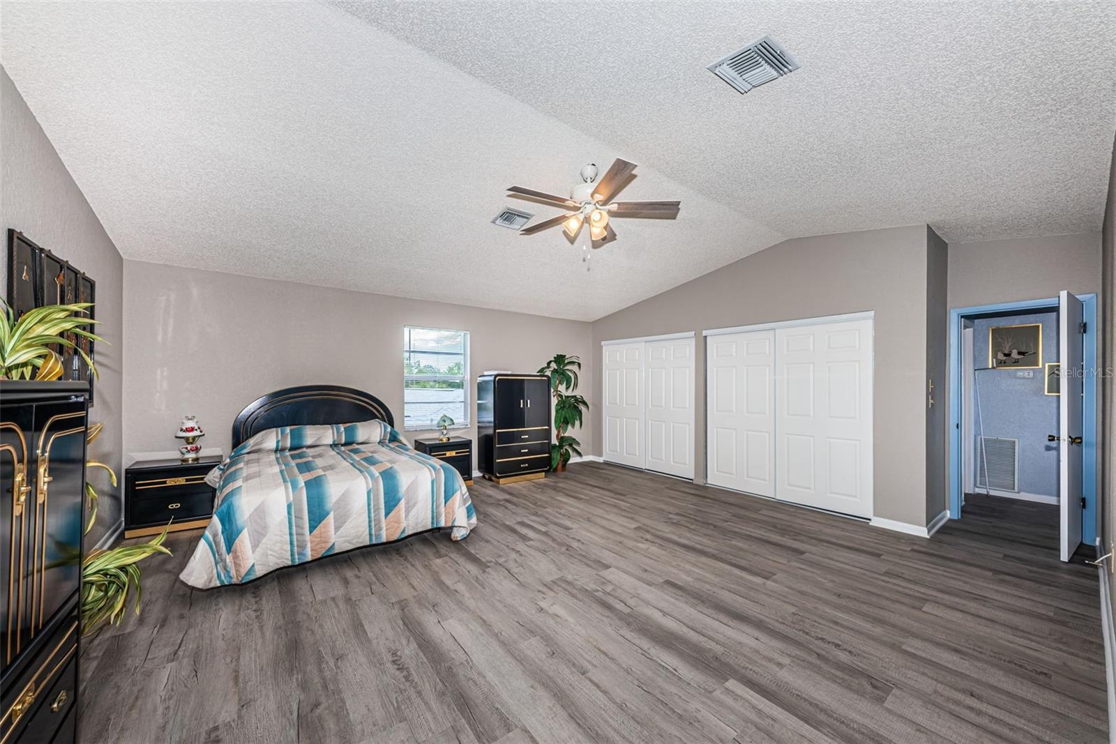 SOMERSET LAKES UNIT TWO - Residential
