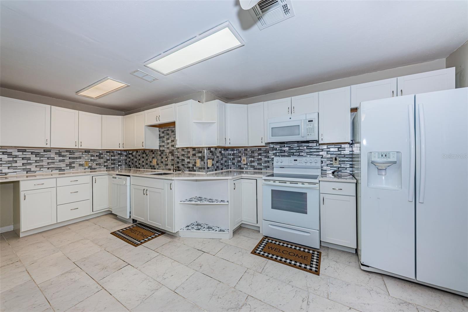 SOMERSET LAKES UNIT TWO - Residential