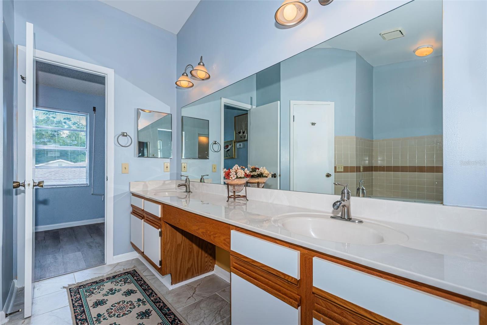 SOMERSET LAKES UNIT TWO - Residential
