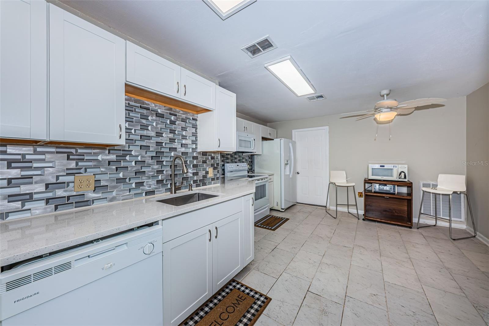 SOMERSET LAKES UNIT TWO - Residential