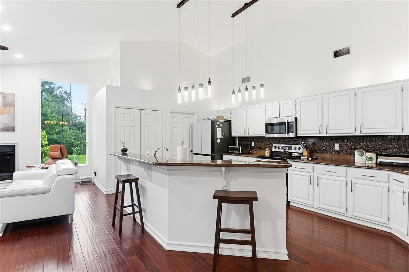 BREAKAWAY TRAILS - Residential