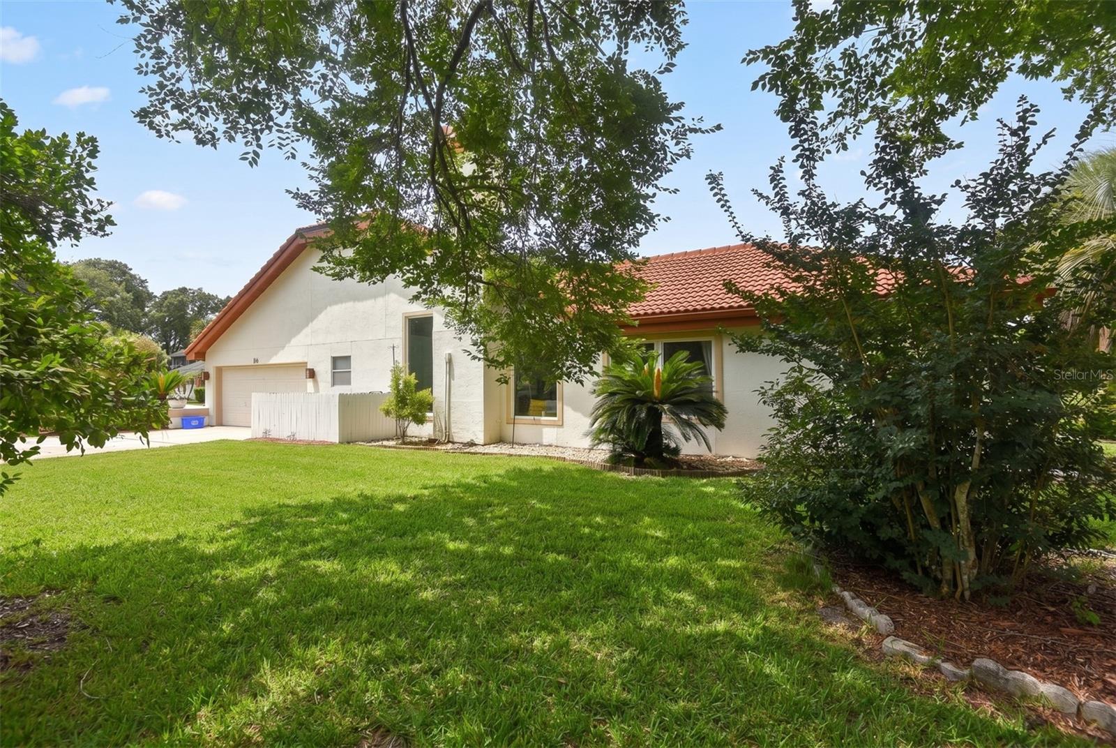 BREAKAWAY TRAILS - Residential