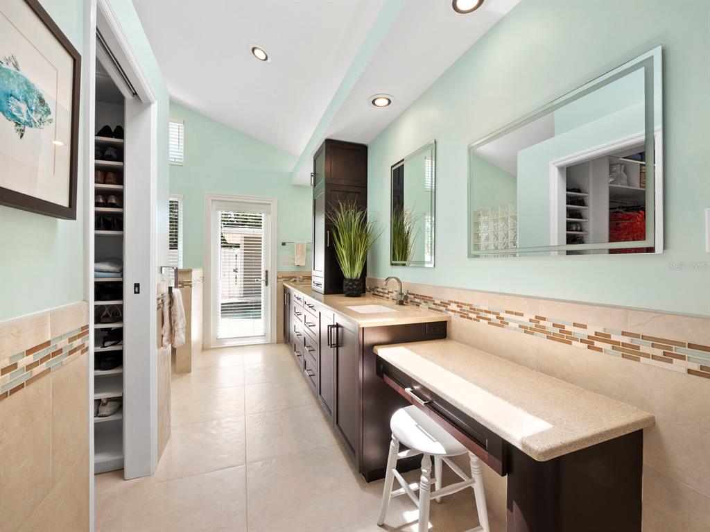 SAINT ARMANDS DIV JOHN RINGLING ESTATES - Residential