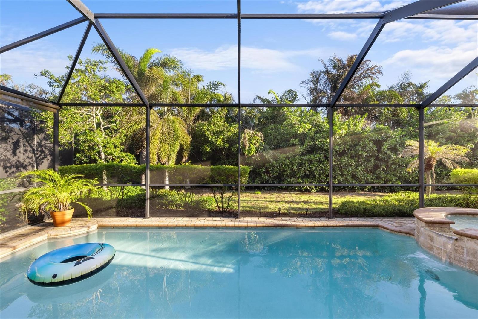 TOSCANA ISLES - Residential
