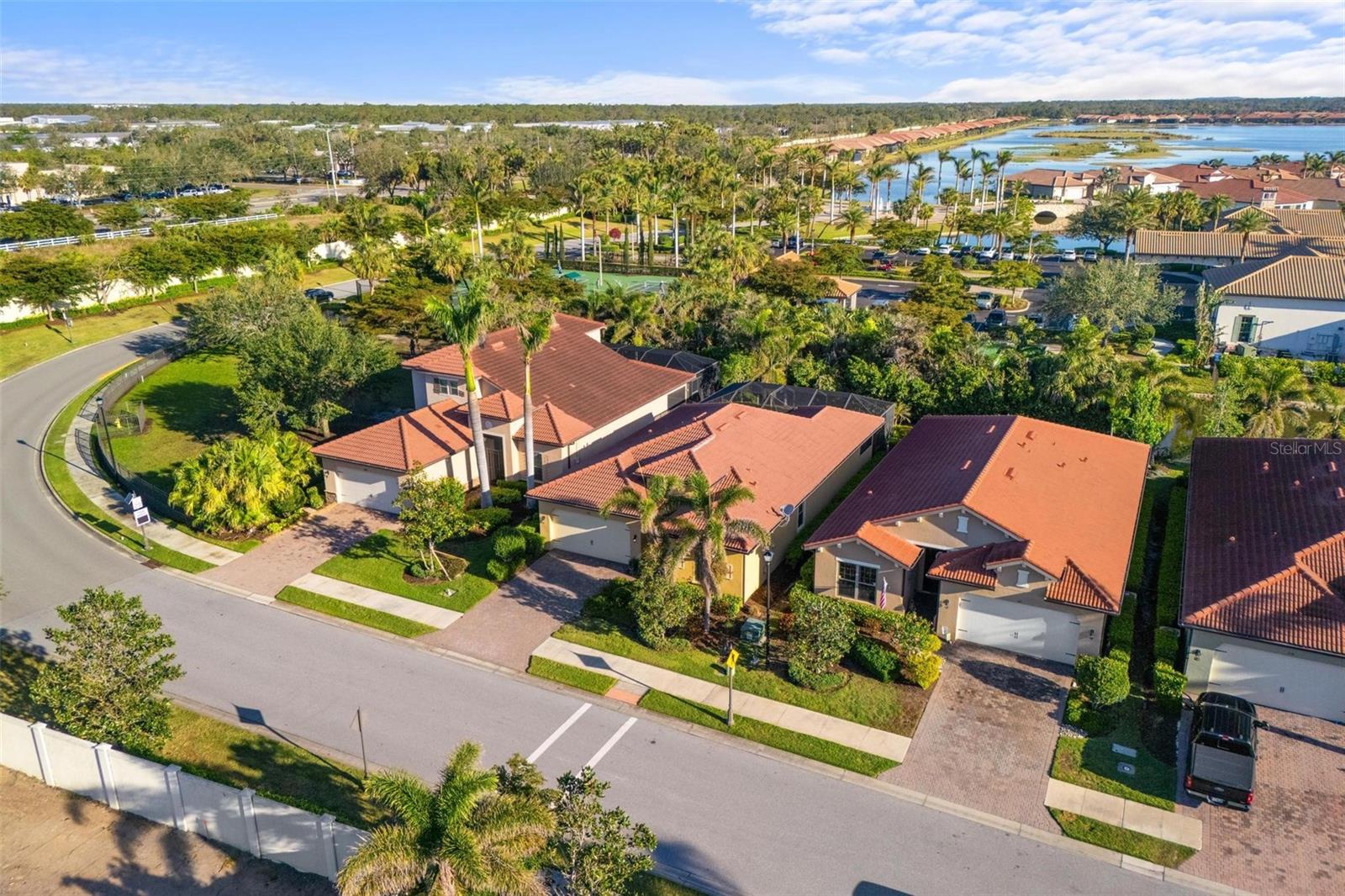 TOSCANA ISLES - Residential
